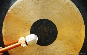 Sonoterapia: Baños de Gong, beneficios para la salud.