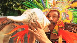 Danza del Sol en México: Renovación y Armonía con el Universo.