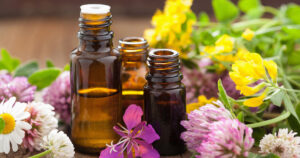 Aceites Esenciales: La Llave Aromática de tus Chakras.