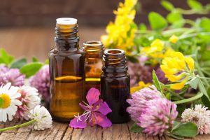 Aceites Esenciales: La Llave Aromática de tus Chakras