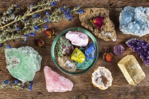 Cristales de Protección: Aliados Energéticos del Bienestar
